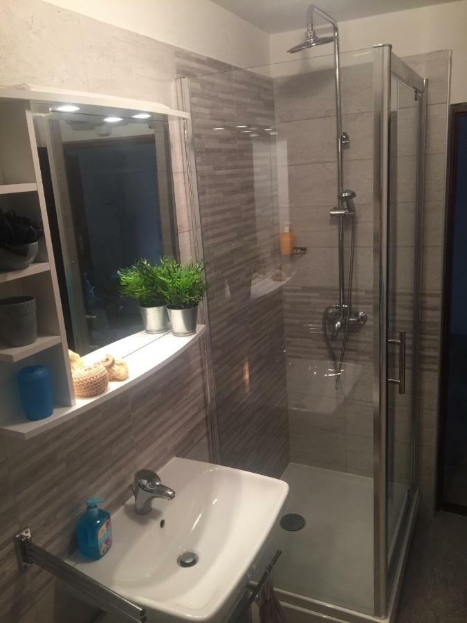 Apartman Cvenkica Omišalj Eksteriør bilde