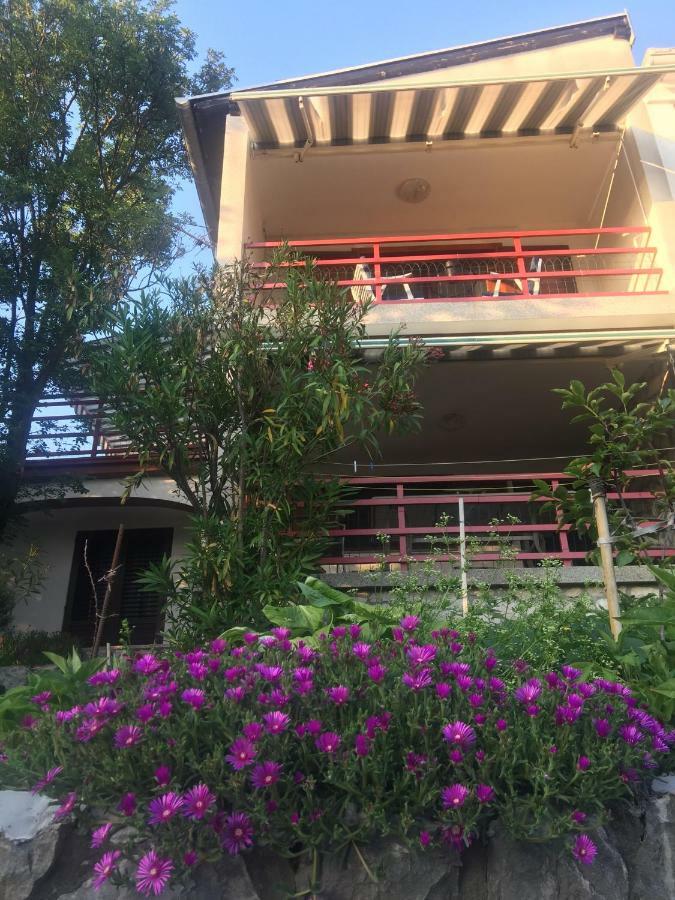 Apartman Cvenkica Omišalj Eksteriør bilde